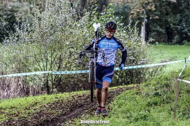 CX Le Poiré sur Vie Juniors et Espoirs le 17-11-19